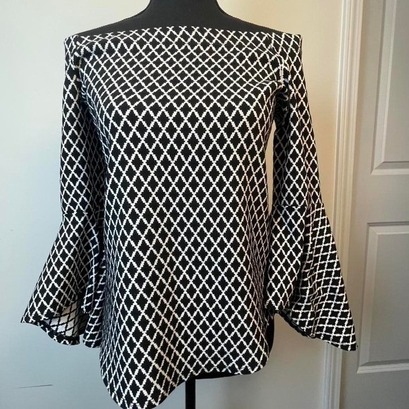 Millenium Tops - Karen Kane off shoulder black and white bell sleeve top Size XL